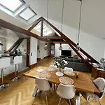 Appartement Magnifique A , Parking Inclus