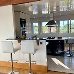 Magnifique A , Parking Inclus Appartement *
