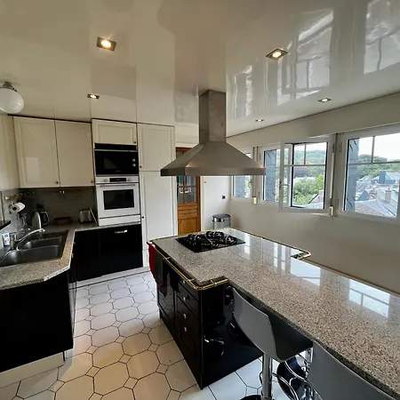 Magnifique A , Parking Inclus Apartman