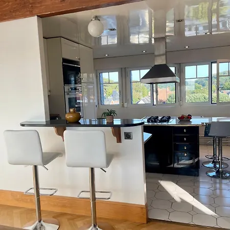 Magnifique A , Parking Inclus Apartman *